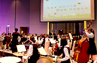 相片2:聖傑靈女子中學管弦樂團演奏大會啟動音樂