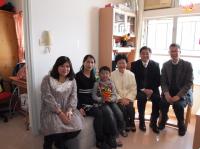 Cover Image - Chief Secretary for Administration Mrs Carrie Lam Visited Kwun Tong Grassroots Families