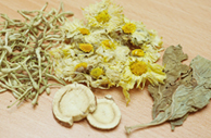  金銀花菊花茶